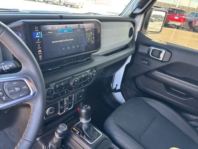 Thumbnail: 2024 Jeep Wrangler - 20