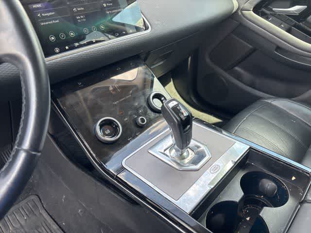 Thumbnail: 2020 Land Rover Range Rover Evoque - 16