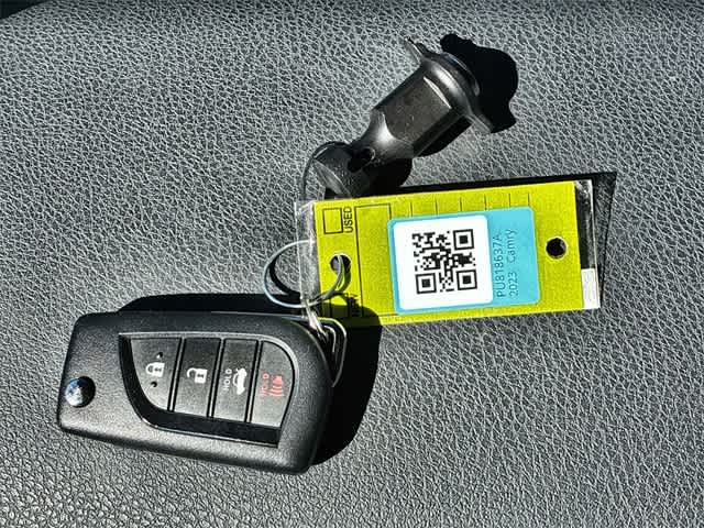 Thumbnail: 2023 Toyota Camry - 36