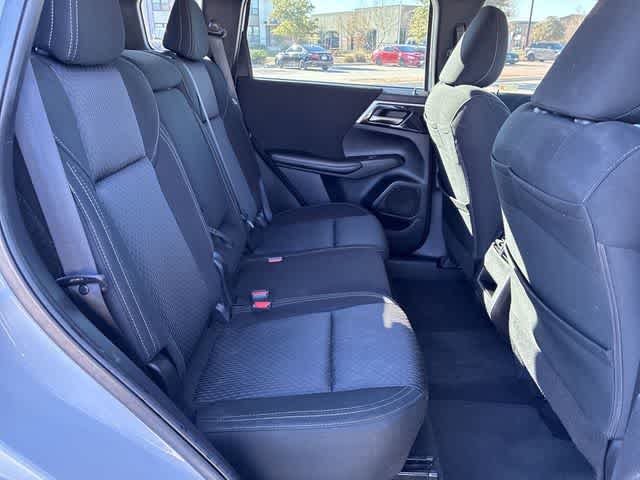 Thumbnail: 2022 Mitsubishi Outlander - 21