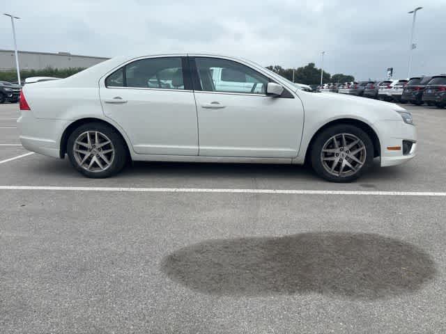 Thumbnail: 2011 Ford Fusion - 6