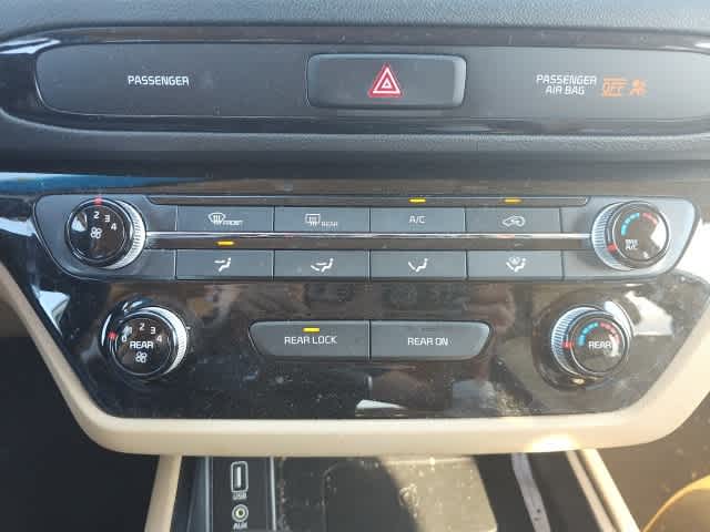 Thumbnail: 2021 Kia Sedona - 17