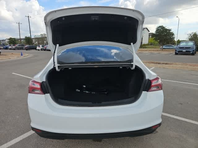 Thumbnail: 2019 Chevrolet Malibu - 22