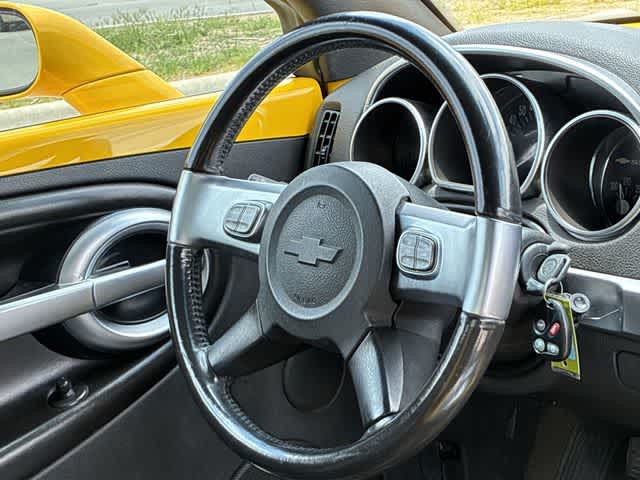 Thumbnail: 2003 Chevrolet SSR - 20