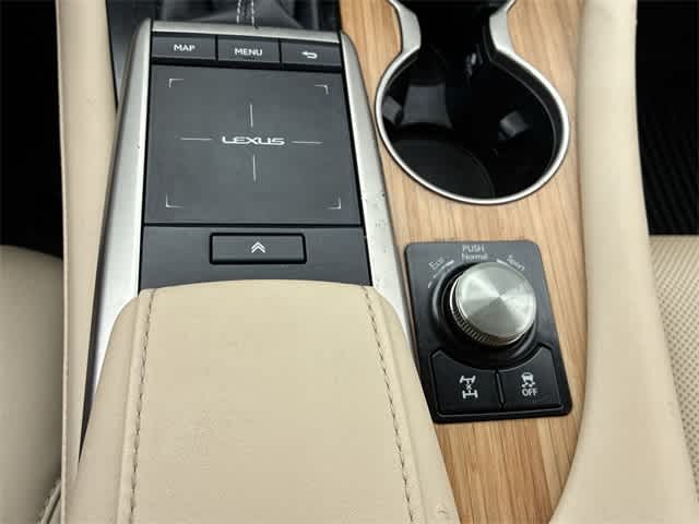 Thumbnail: 2022 Lexus RX - 41