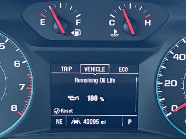 Thumbnail: 2022 Chevrolet Traverse - 34