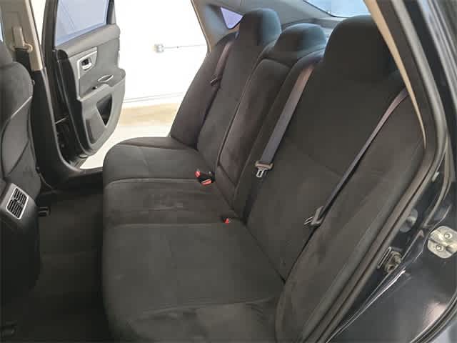 Thumbnail: 2015 Nissan Altima - 21
