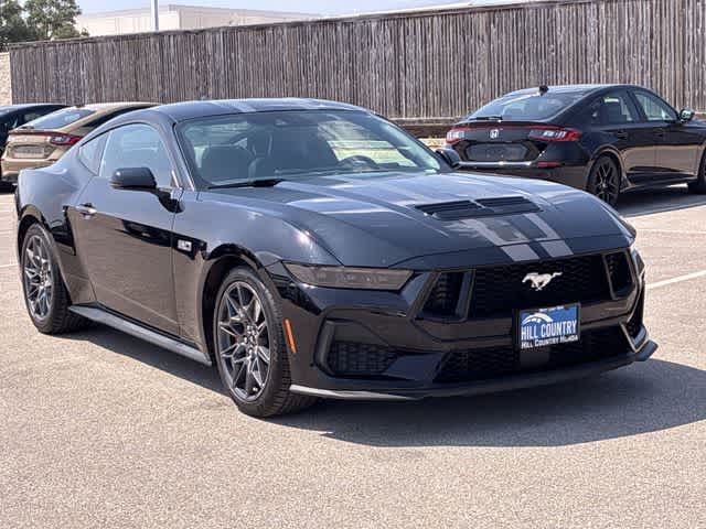 Thumbnail: 2025 Ford Mustang - 8