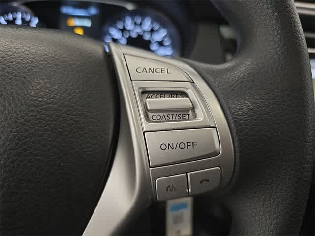 Thumbnail: 2015 Nissan Rogue - 25