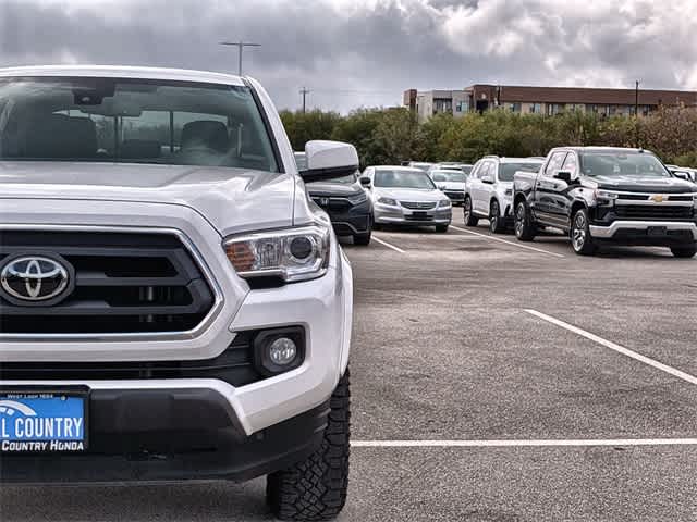 Thumbnail: 2023 Toyota Tacoma - 11