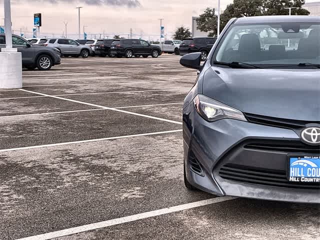 Thumbnail: 2017 Toyota Corolla - 10