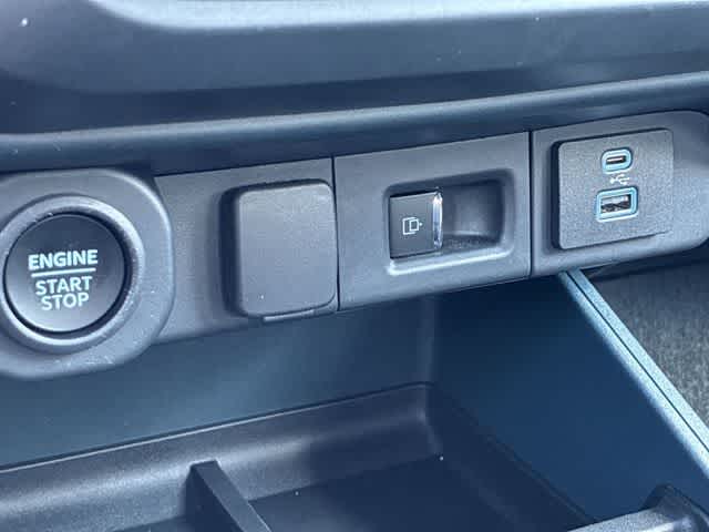 Thumbnail: 2024 Ford Maverick - 32