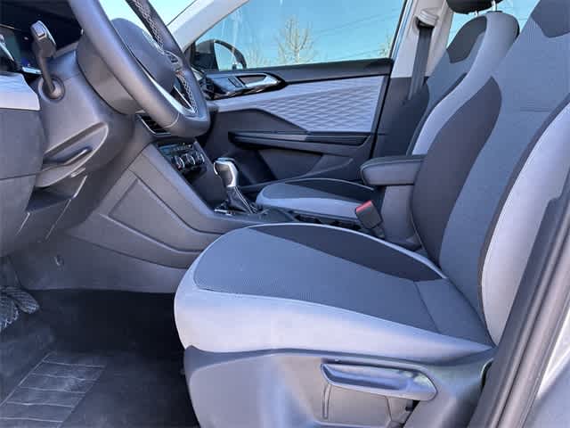 Thumbnail: 2024 Volkswagen Taos - 18