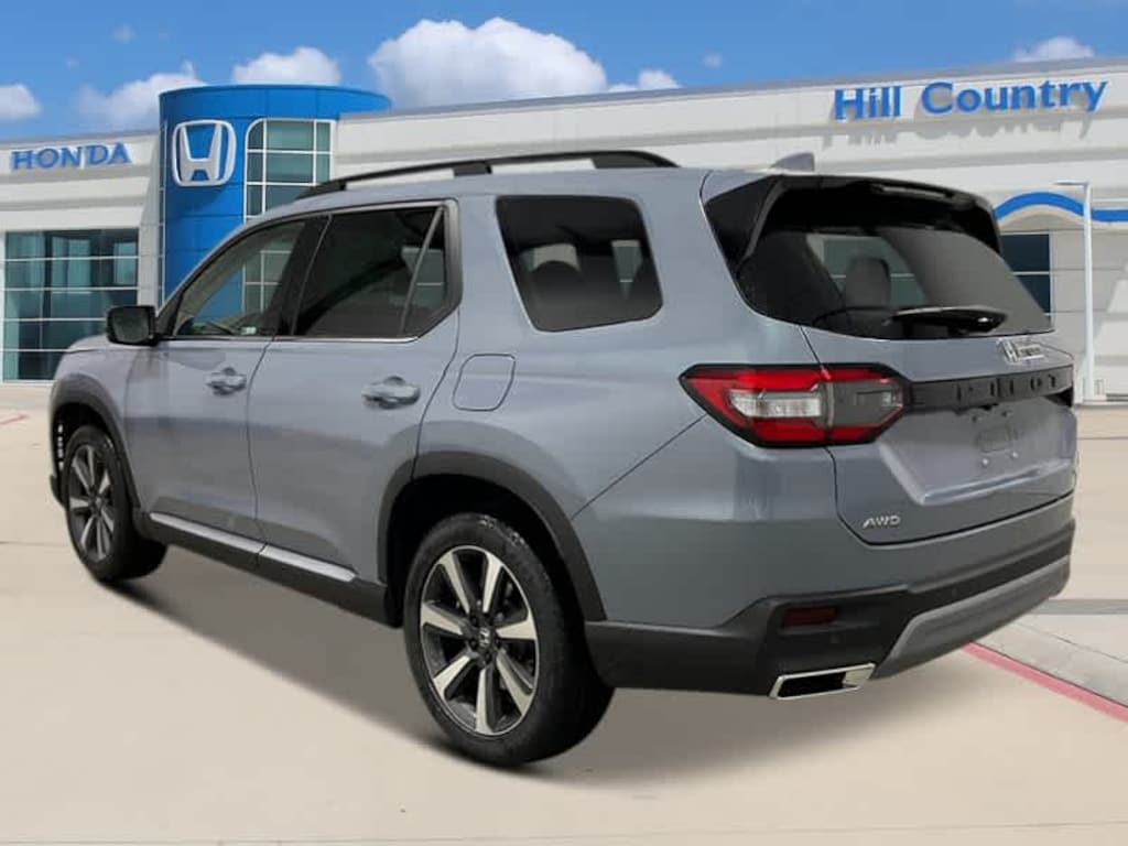 New 2025 Honda Pilot Touring SUV
