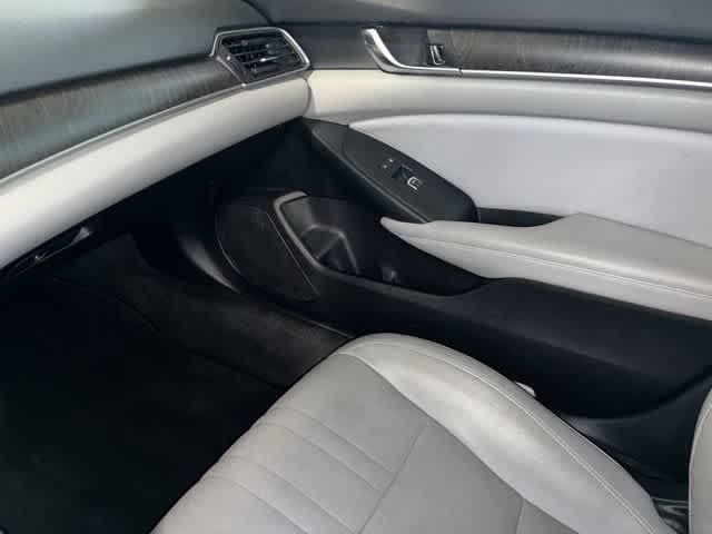 Thumbnail: 2018 Honda Accord - 32