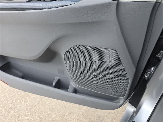 2013 Toyota Sienna SE 31