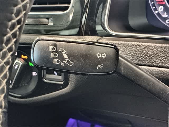 Thumbnail: 2019 Volkswagen Golf - 27