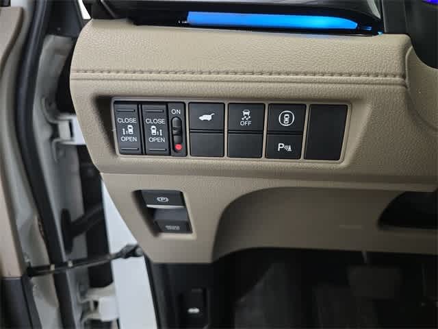 Thumbnail: 2024 Honda Odyssey - 41