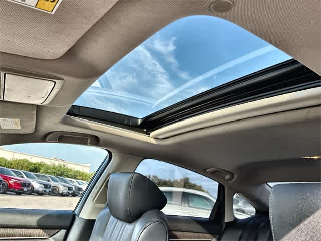 Thumbnail: 2021 Honda Accord - 20