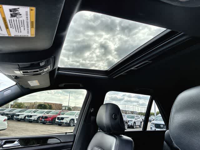 Thumbnail: 2019 Mercedes-Benz GLE - 20