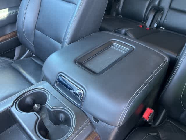 Thumbnail: 2019 Chevrolet Suburban - 15