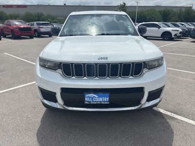 Thumbnail: 2023 Jeep Grand Cherokee L - 8