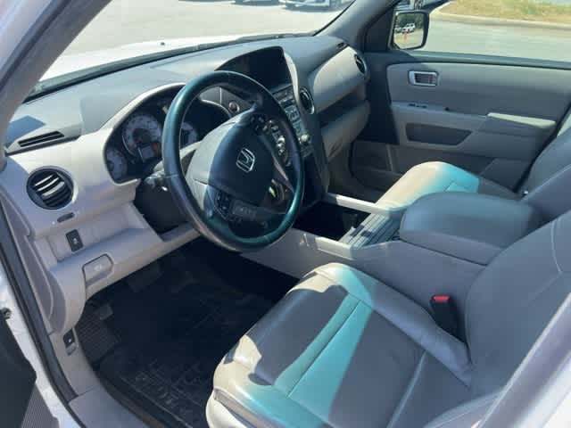Thumbnail: 2013 Honda Pilot - 9