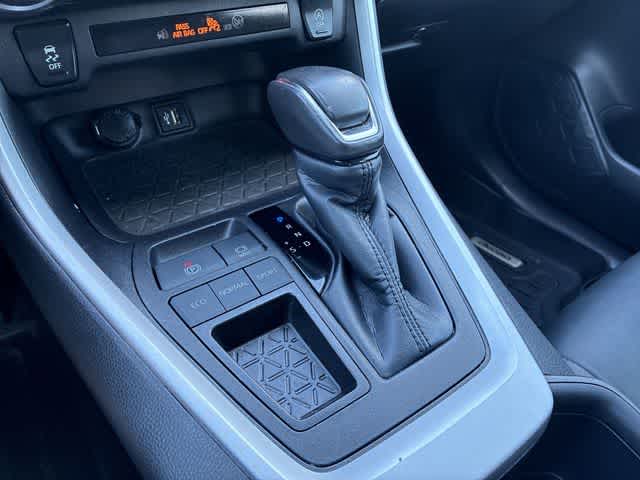 Thumbnail: 2024 Toyota RAV4 - 35