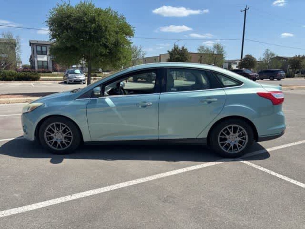 Used 2012 Ford Focus SEL Sedan