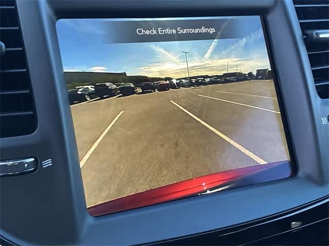 Thumbnail: 2023 Chrysler 300 - 32