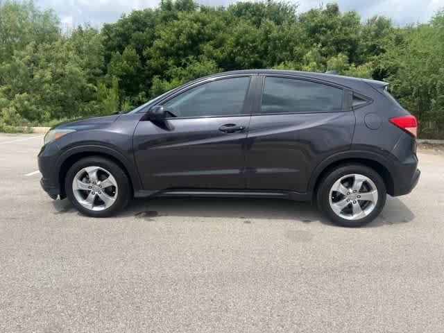 2018 Honda HR-V LX 2