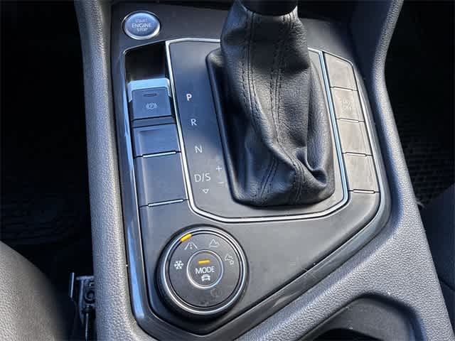 Thumbnail: 2020 Volkswagen Tiguan - 39