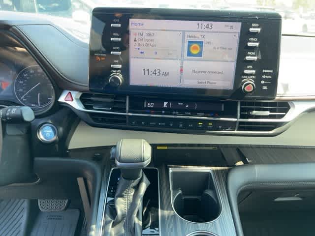 Thumbnail: 2021 Toyota Sienna - 18