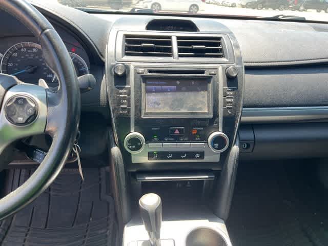 Thumbnail: 2014 Toyota Camry - 19
