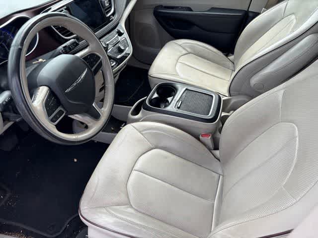 Thumbnail: 2020 Chrysler Pacifica - 9