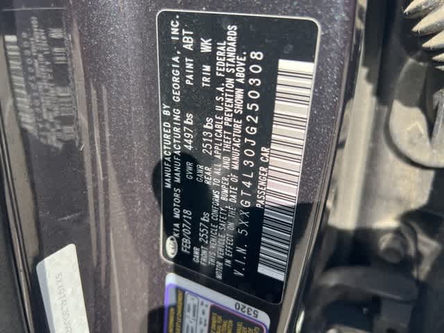 Thumbnail: 2018 Kia Optima - 17