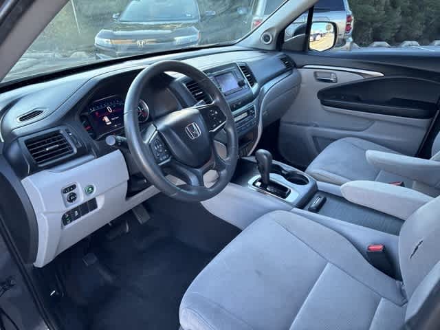 Thumbnail: 2019 Honda Pilot - 9