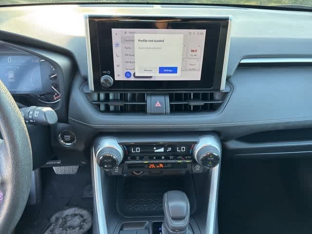 Thumbnail: 2023 Toyota RAV4 - 19