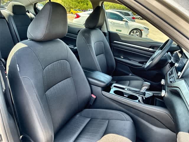 Thumbnail: 2023 Nissan Altima - 22