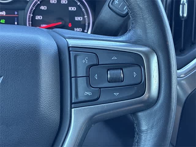 Thumbnail: 2020 Chevrolet Silverado 1500 - 27