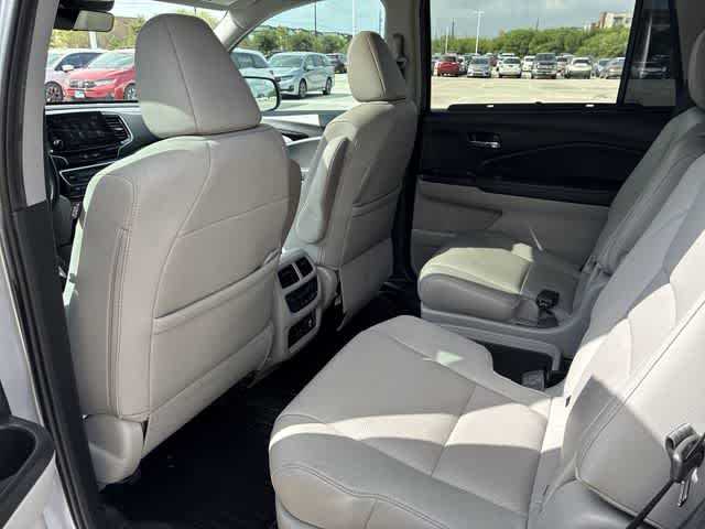 Thumbnail: 2021 Honda Pilot - 21