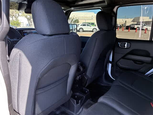 Thumbnail: 2024 Jeep Wrangler - 19