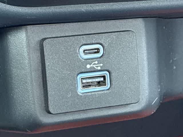 Thumbnail: 2022 Ford Maverick - 32