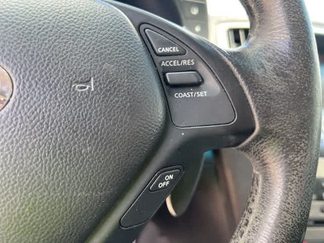 Thumbnail: 2011 INFINITI G37 - 12