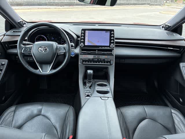 Thumbnail: 2022 Toyota Avalon - 16