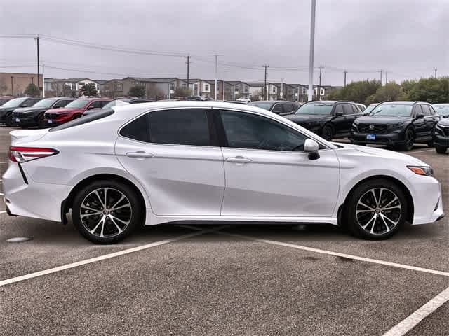 Thumbnail: 2020 Toyota Camry - 7