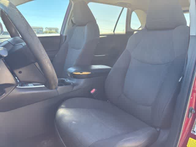 Thumbnail: 2020 Toyota RAV4 - 22