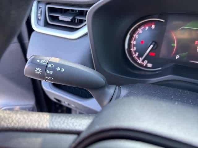 Thumbnail: 2023 Toyota RAV4 - 16