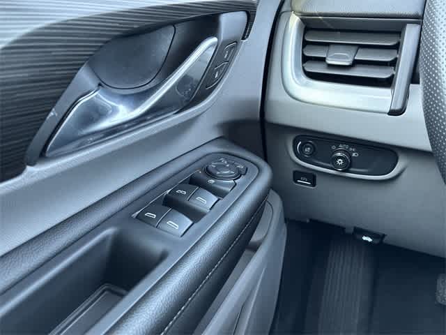 Thumbnail: 2024 GMC Terrain - 38