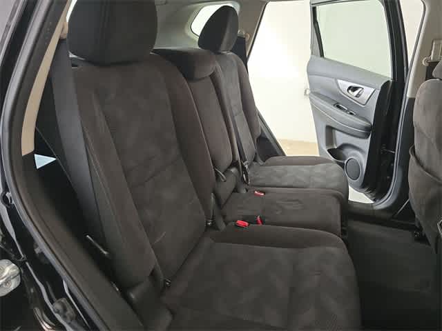 Thumbnail: 2015 Nissan Rogue - 21
